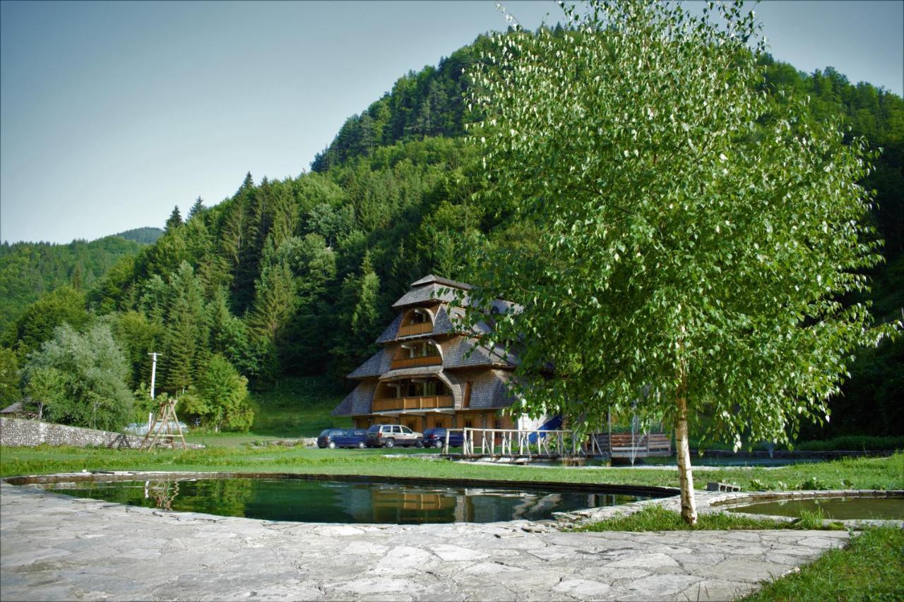 Hotel Oka I Po Berane Exterior photo