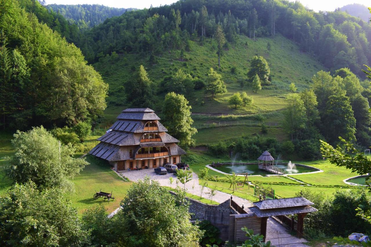 Hotel Oka I Po Berane Exterior photo