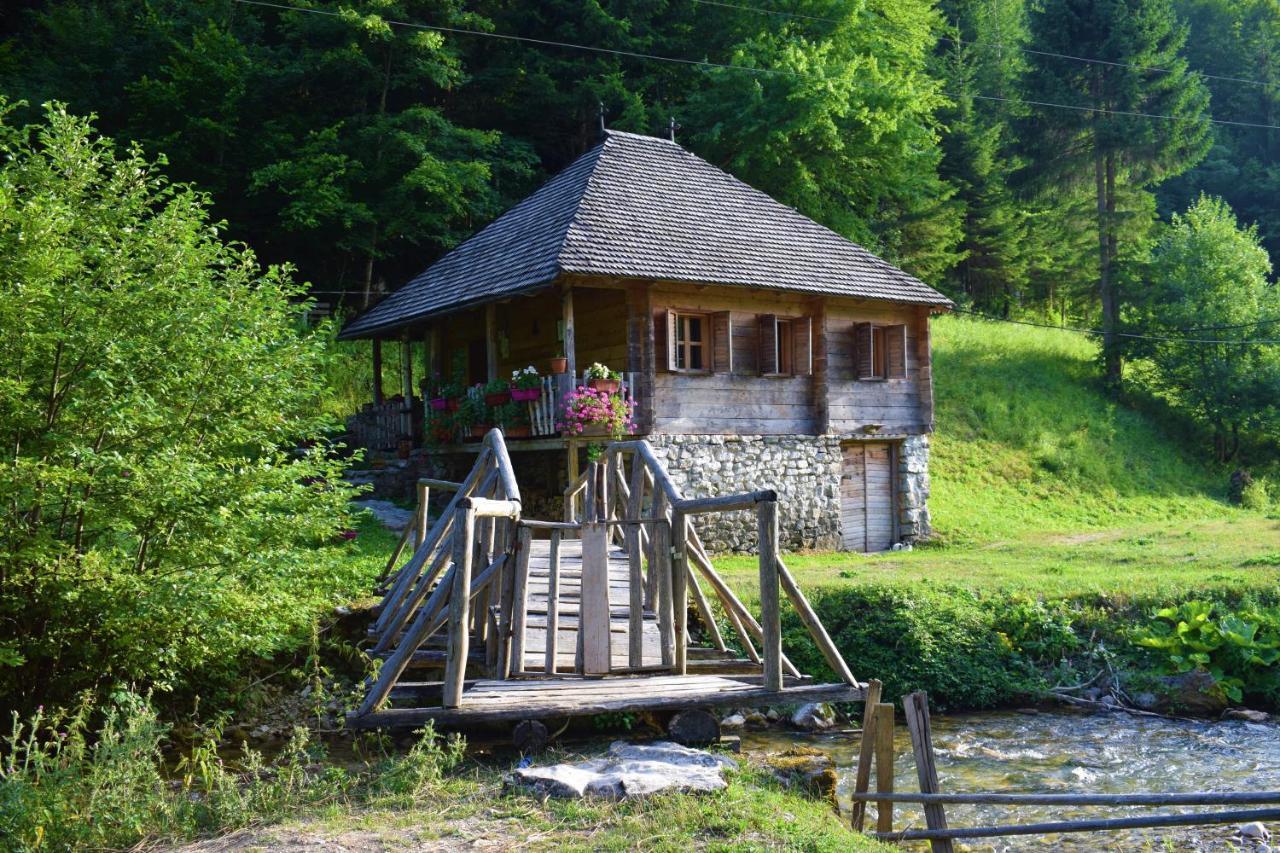 Hotel Oka I Po Berane Exterior photo